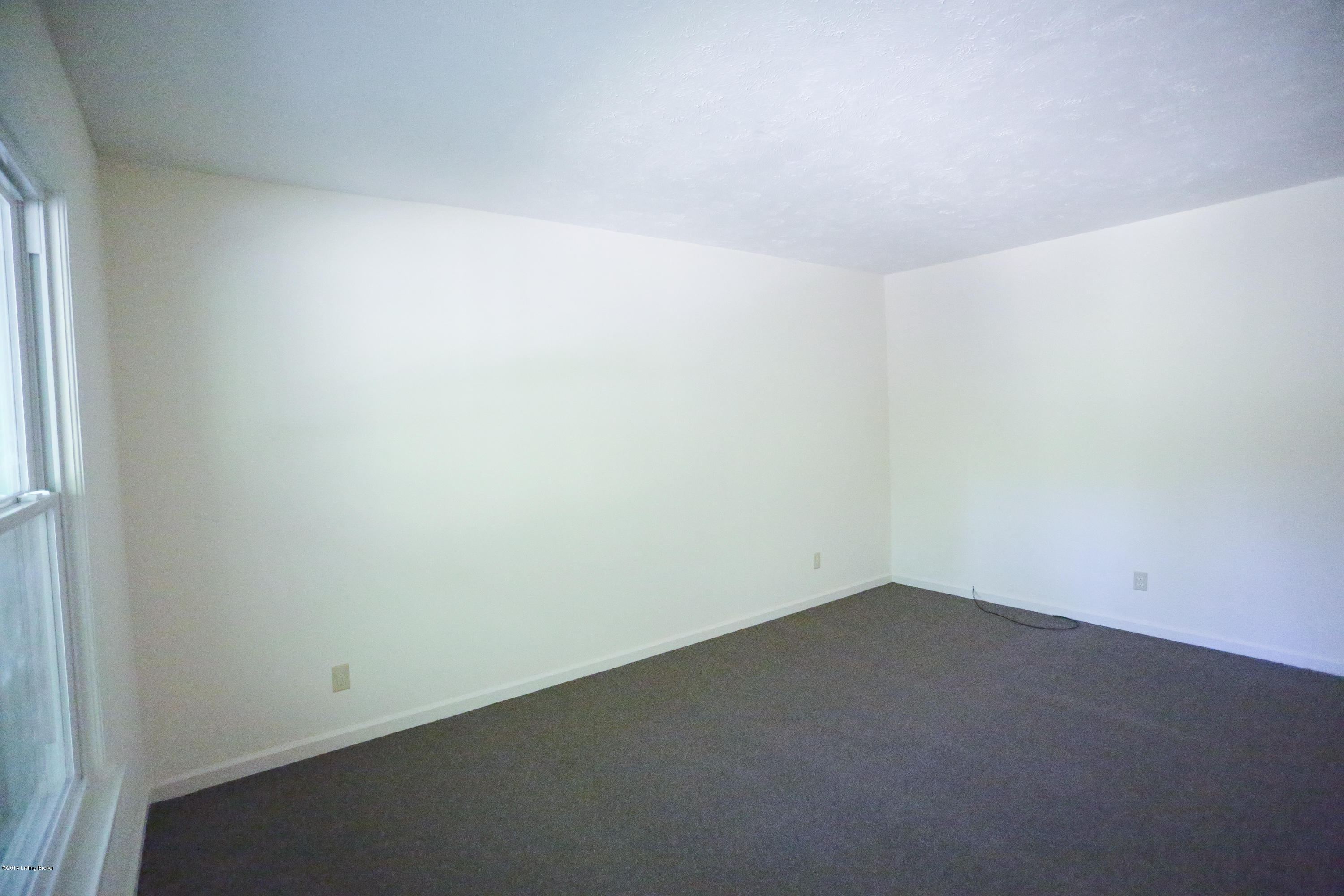 3300 Robin Road Louisville, KY 40213 - Photo 4 of 15 BK7A2221