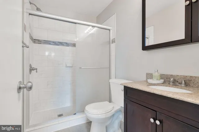 $2,600 | 1947 Winslow Court, Woodbridge, VA 22191