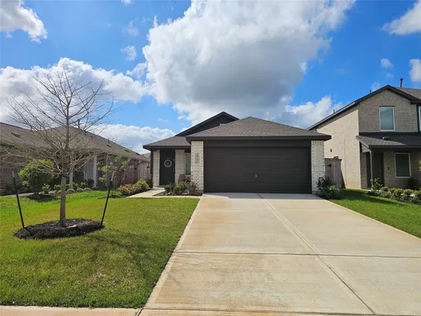 $2,000 | 28751 Texas Plns Drive, Hockley, TX 77447