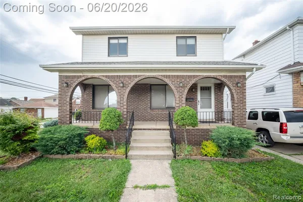 $399,900 | 5401 Ternes, Dearborn, MI 48126