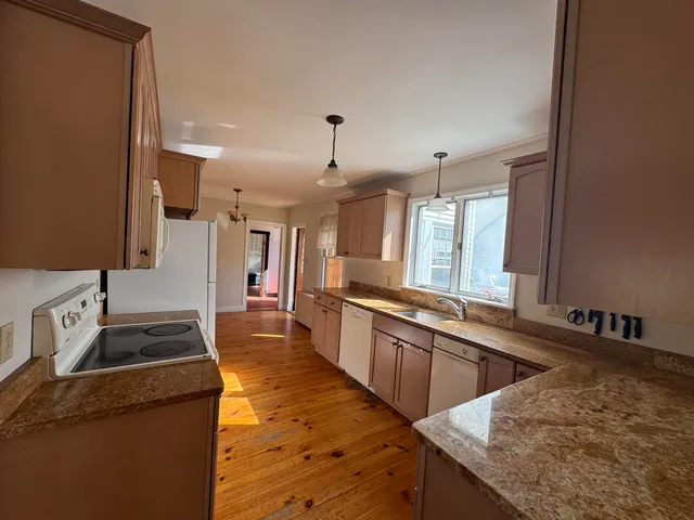 $595,000 | 29-31 High Street, Ludlow, VT 05149