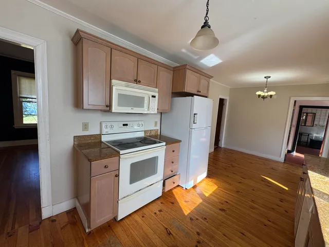 $595,000 | 29-31 High Street, Ludlow, VT 05149