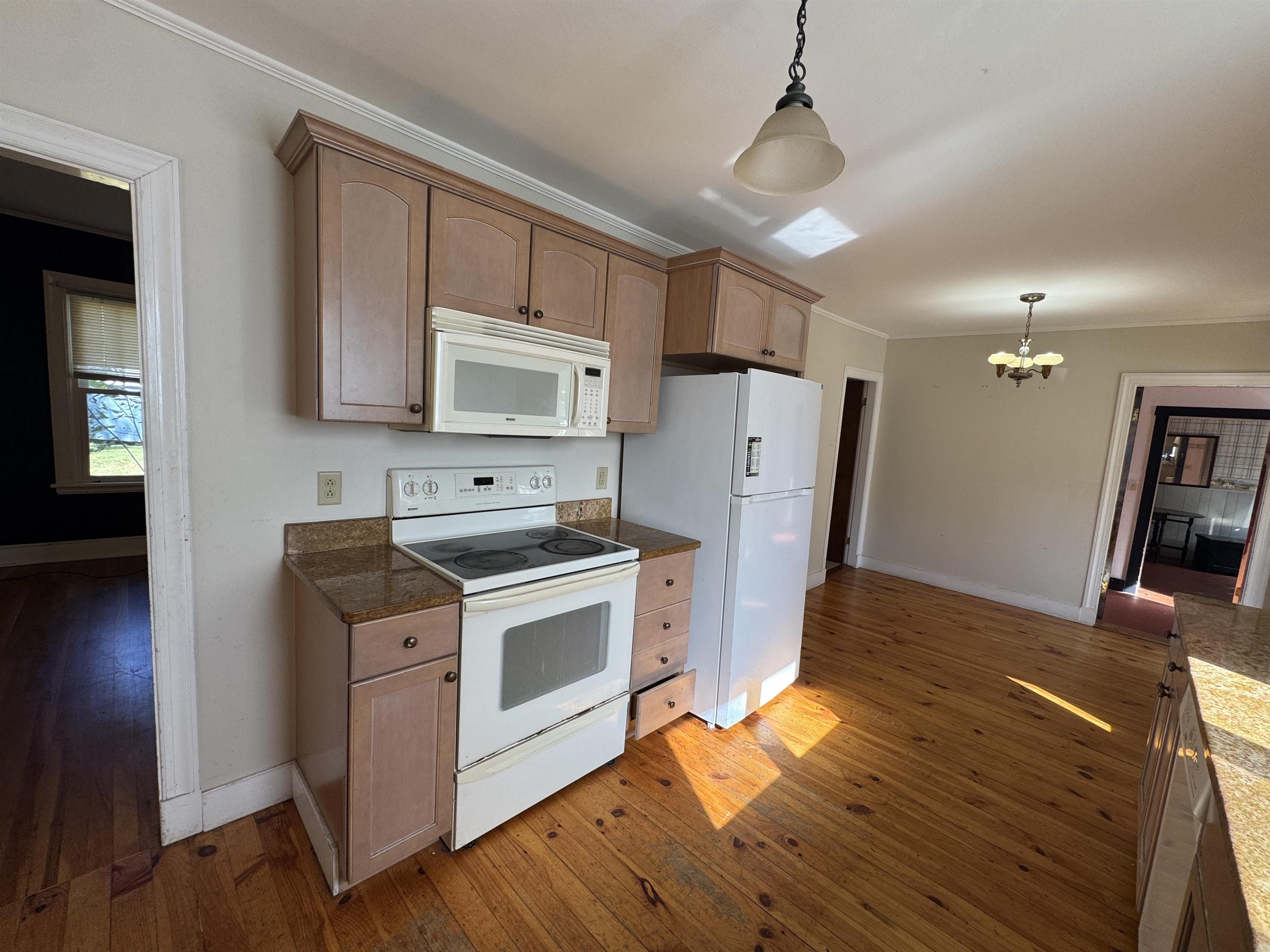 29-31 High Street Ludlow, VT 05149 - Photo 13 of 58