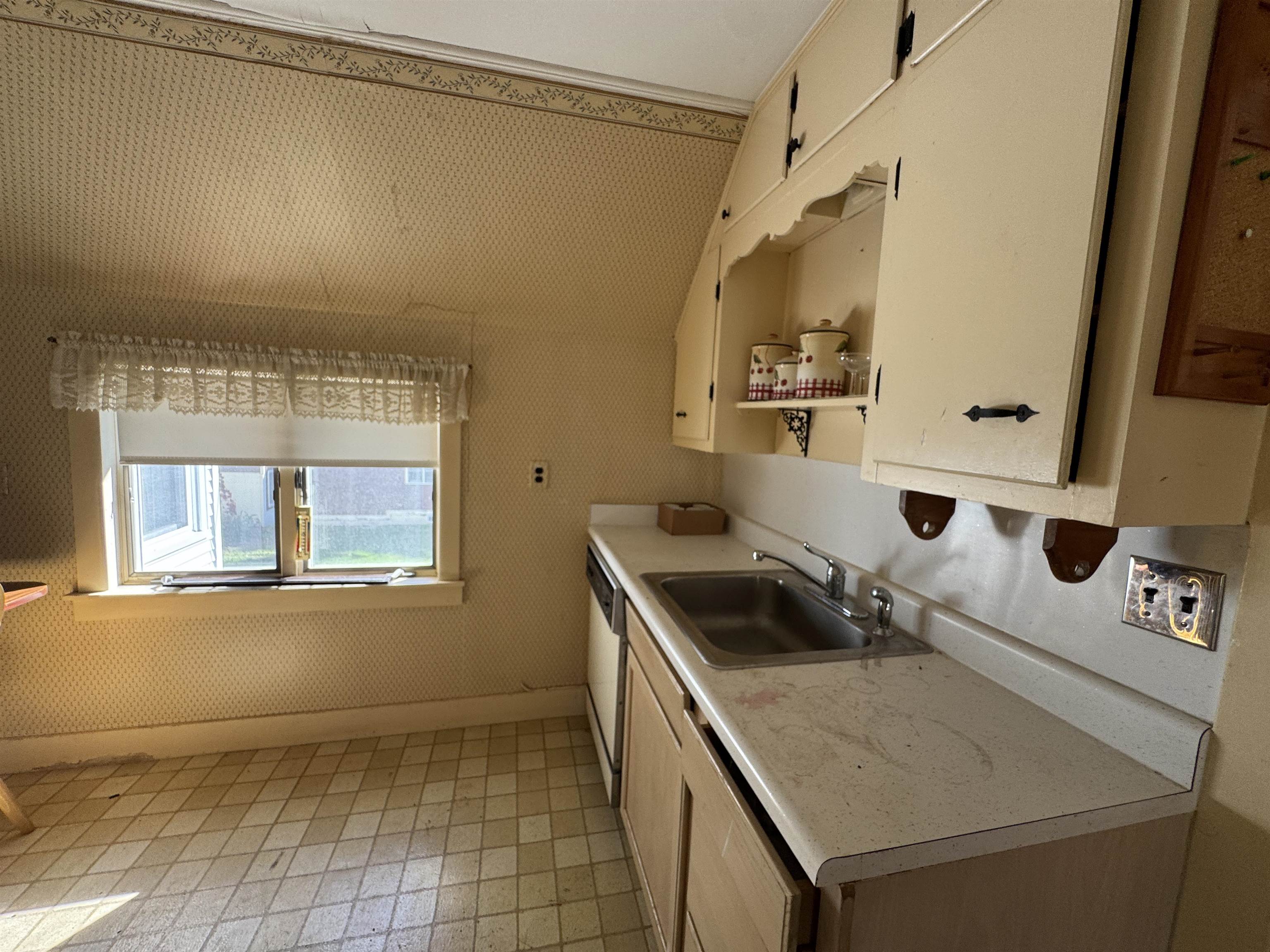 29-31 High Street Ludlow, VT 05149 - Photo 47 of 58