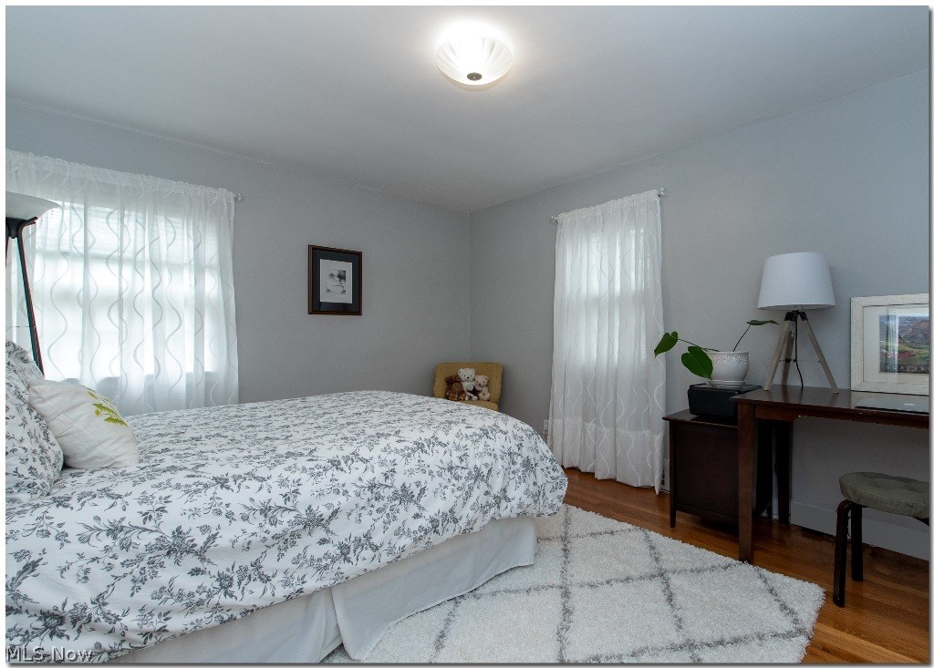 3626 Sutherland Road Shaker Heights, OH 44122 - Photo 16 of 26 Bedroom #3 with Hardwood Floors