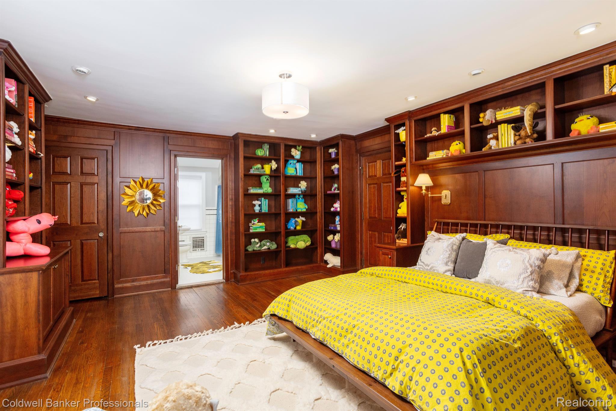 546 Lincoln Road Grosse Pointe, MI 48230 - Photo 21 of 40 Gallery Image 21