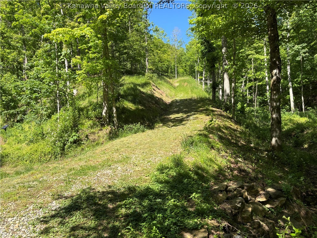 1460 Little Creek Road Milton, WV 25541 - Photo 17 of 22 Gallery Image 17