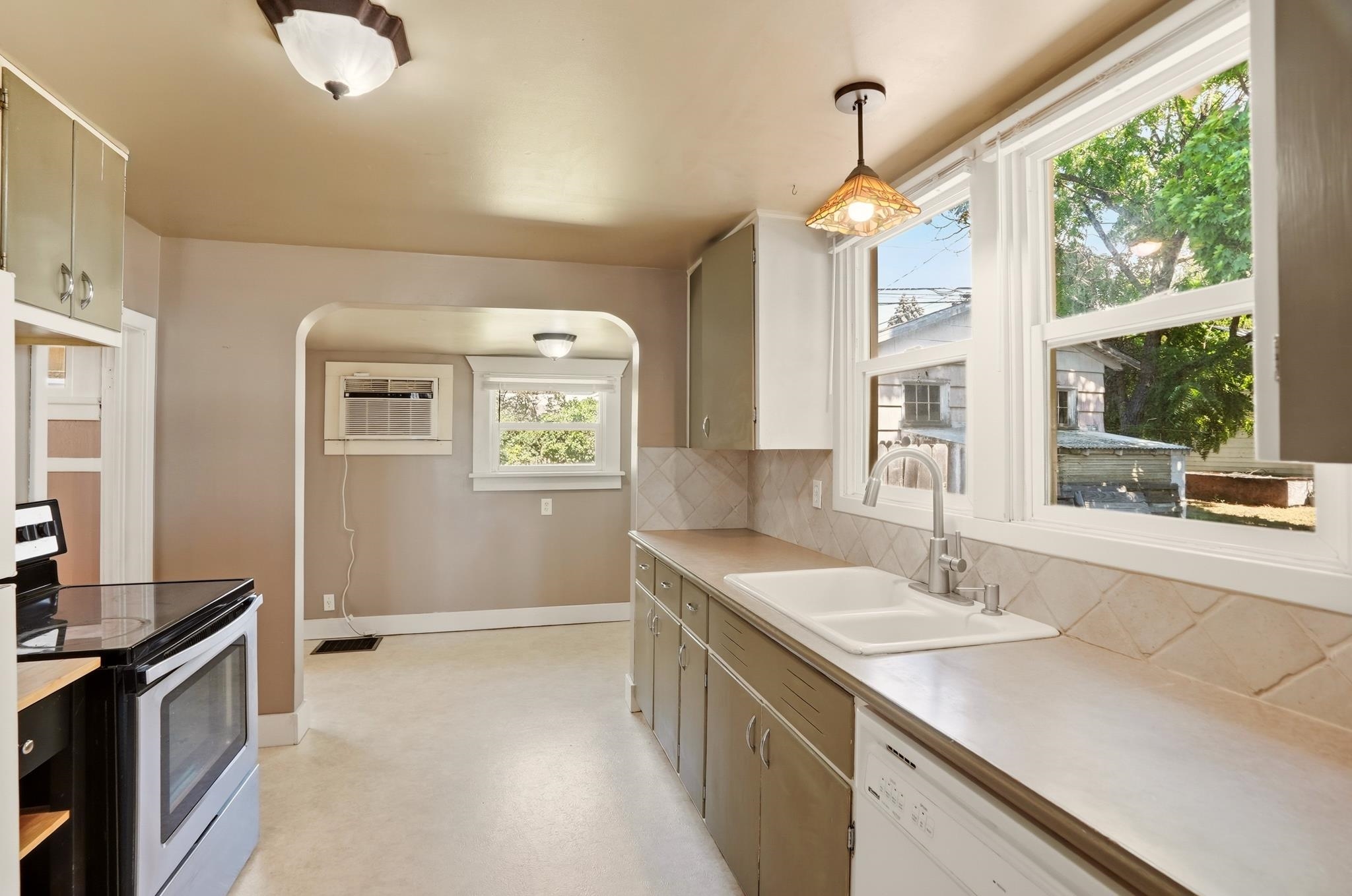 114 2nd Street Cheney, WA 99004 - Photo 9 of 25