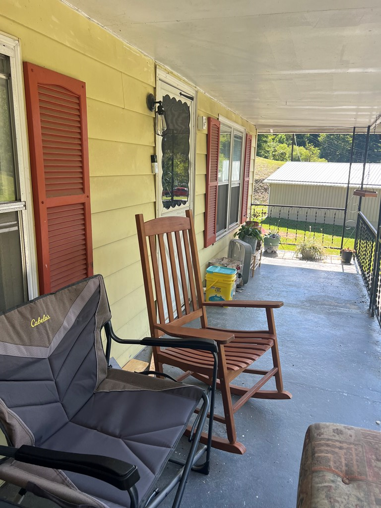 240 Birmingham Road Cedar Bluff, VA 24609 - Photo 19 of 25 Gallery Image 19