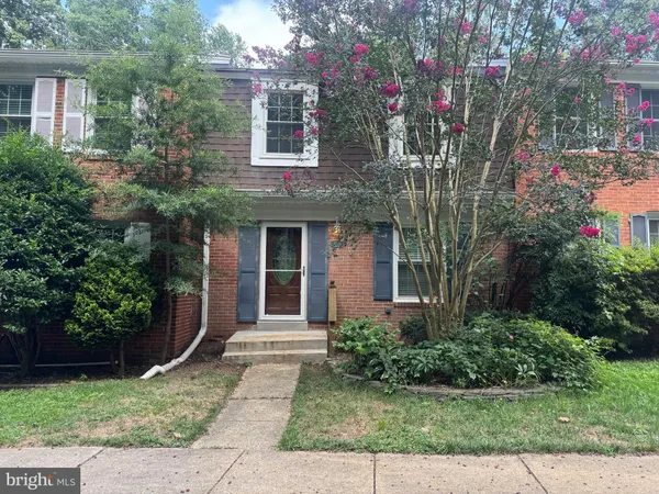 $2,850 | 5230 Lonsdale Drive, Springfield, VA 22151
