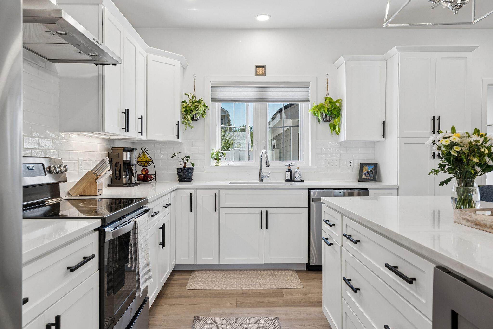29 Frontrunner Way, Unit 29 Scarborough, ME 04074 - Photo 10 of 32 29 Frontrunner Way, Scarborough