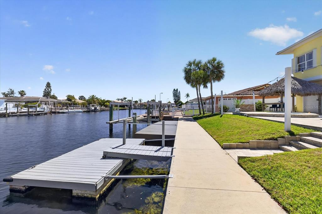 3339 Seaway Drive New Port Richey, FL 34652 - Photo 57 of 74