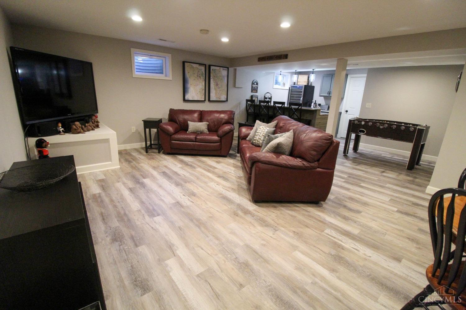 8857 Livingston Road Cincinnati, OH 45251 - Photo 34 of 49 Gallery Image 34