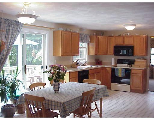 2 Marks Way Maynard, MA 01754 - Photo 2 of 5 Gallery Image 2