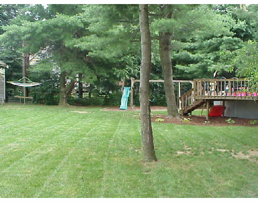 2 Marks Way Maynard, MA 01754 - Photo 4 of 5 Gallery Image 4