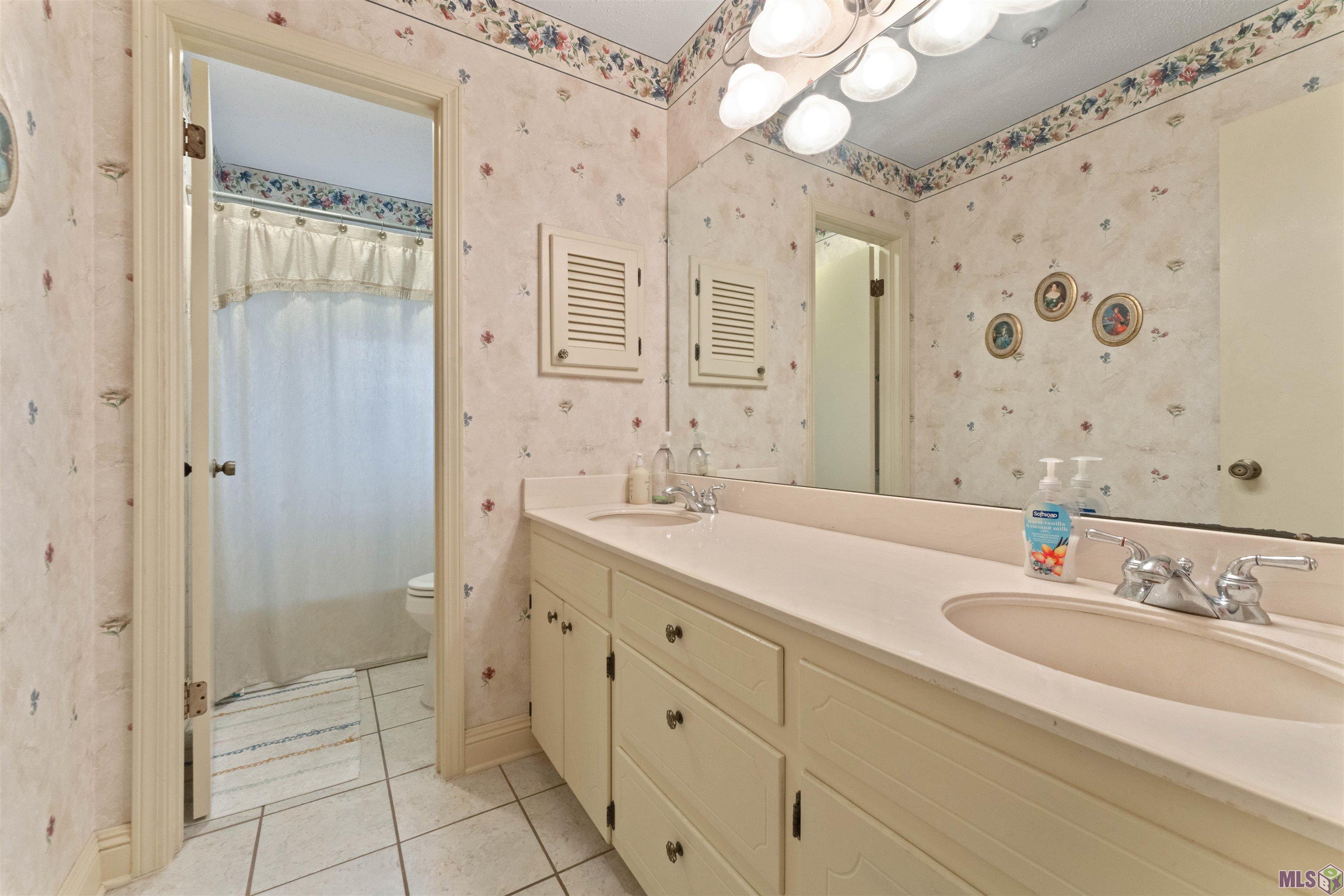 702 Bromley Drive Baton Rouge, LA 70808 - Photo 18 of 20 Gallery Image 18