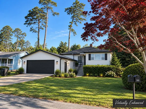 $329,900 | 522 Collins Drive, Tallahassee, FL 32303