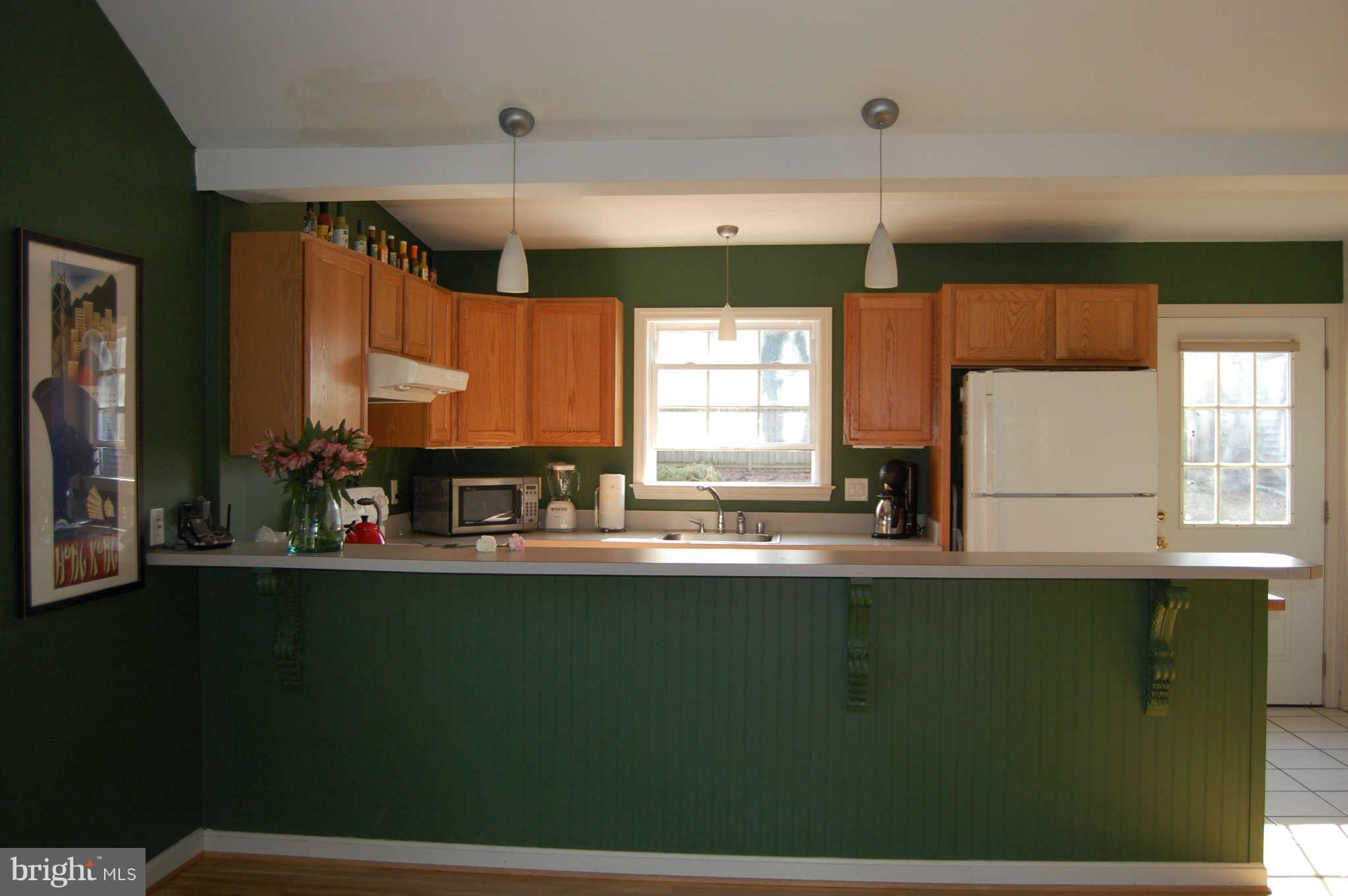 1703 Twickenham Road Pasadena, MD 21122 - Photo 4 of 23 Kitchen