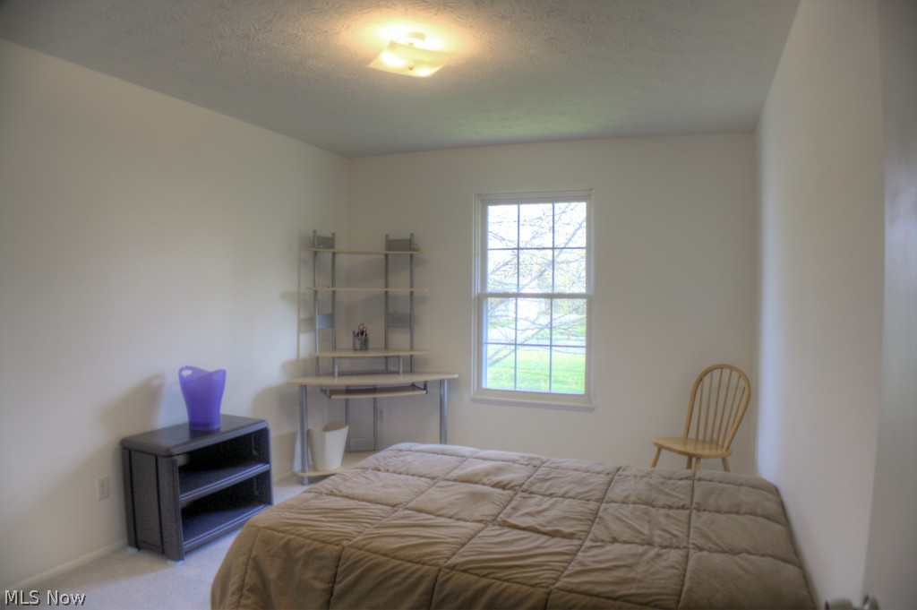 4915 Friar Road, Unit D Stow, OH 44224 - Photo 9 of 12 Gallery Image 9