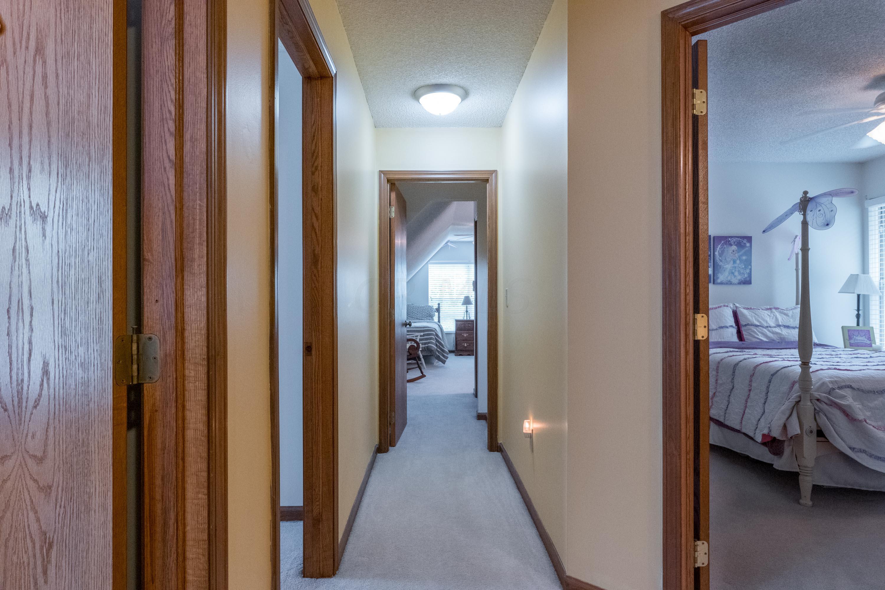664 Ridenour Road Columbus, OH 43230 - Photo 56 of 77 053P1703880