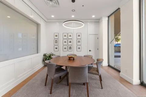 $795,000 | 700 East Hildebrand Avenue, Unit 301, San Antonio, TX 78212