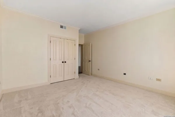 $795,000 | 700 East Hildebrand Avenue, Unit 301, San Antonio, TX 78212