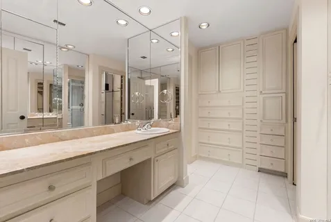 $795,000 | 700 East Hildebrand Avenue, Unit 301, San Antonio, TX 78212