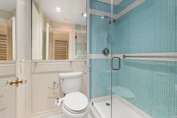 $795,000 | 700 East Hildebrand Avenue, Unit 301, San Antonio, TX 78212