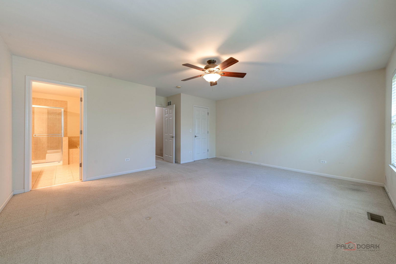 790 Oak Hollow Road Crystal Lake, IL 60014 - Photo 14 of 33