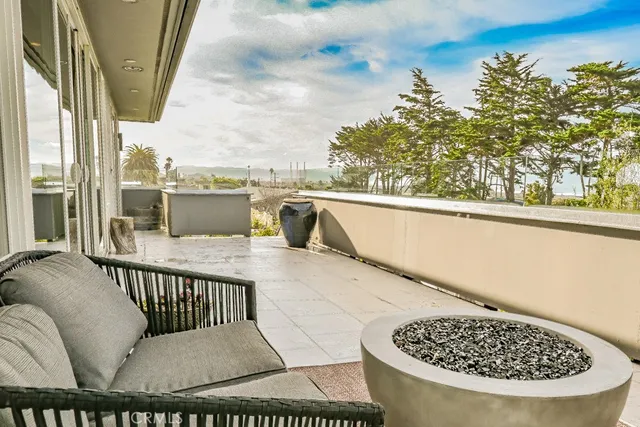 $1,999,000 | 3020 Ironwood Avenue, Morro Bay, CA 93442