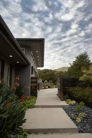 $1,999,000 | 3020 Ironwood Avenue, Morro Bay, CA 93442