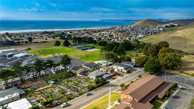 $1,999,000 | 3020 Ironwood Avenue, Morro Bay, CA 93442