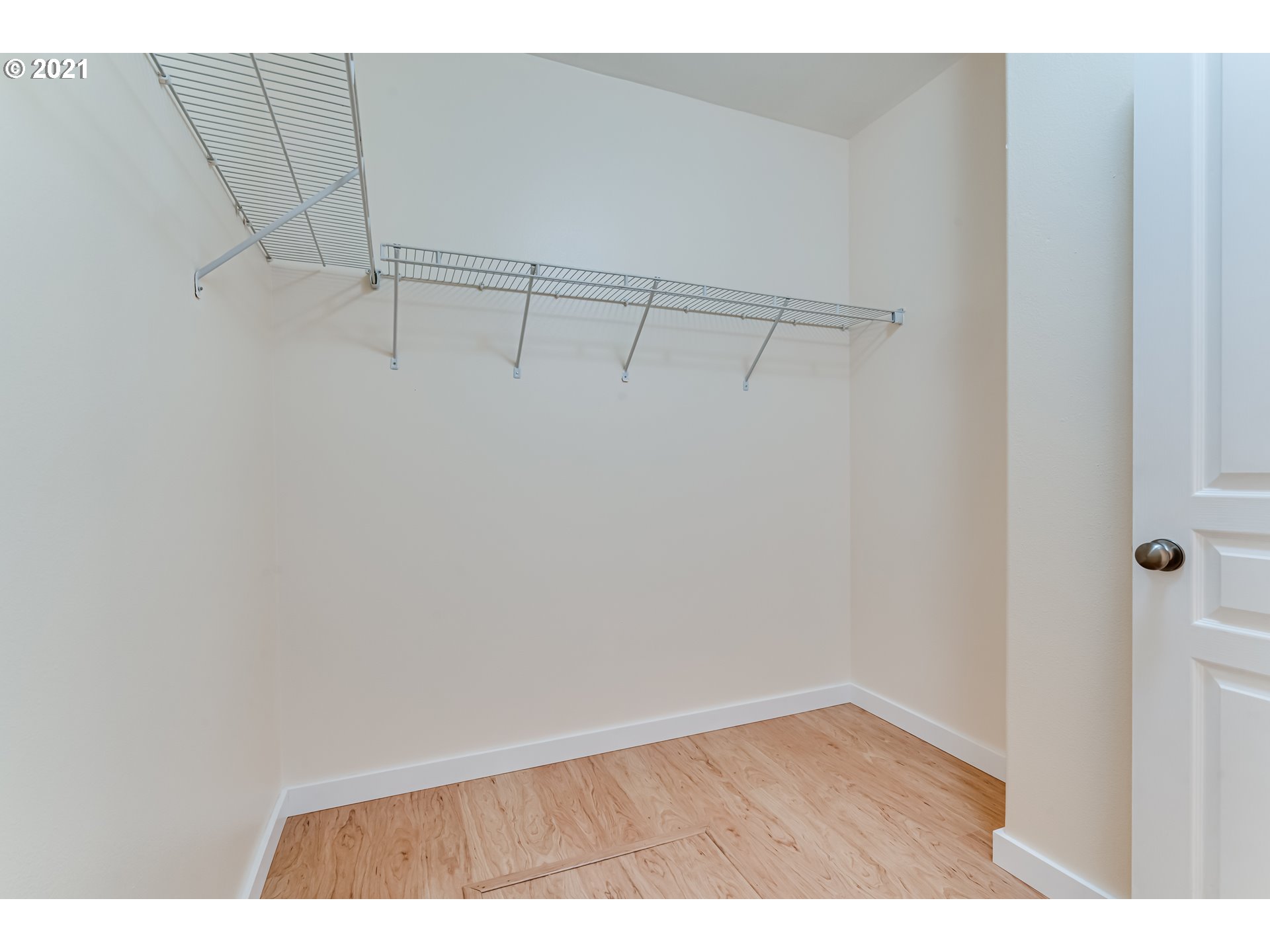 5753 Orchid Lane Springfield, OR 97478 - Photo 28 of 32 Gallery Image 28