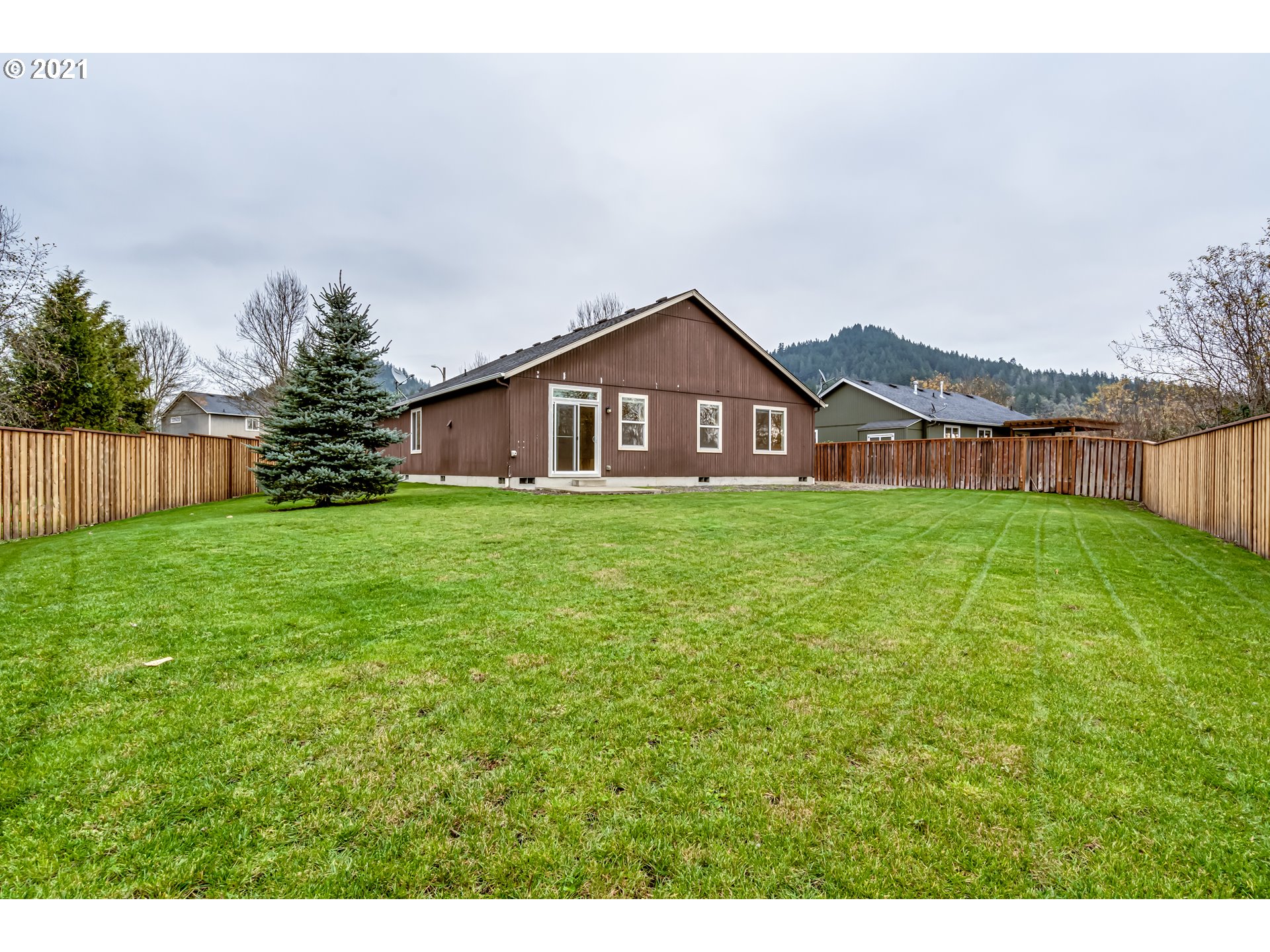 5753 Orchid Lane Springfield, OR 97478 - Photo 31 of 32 Gallery Image 31