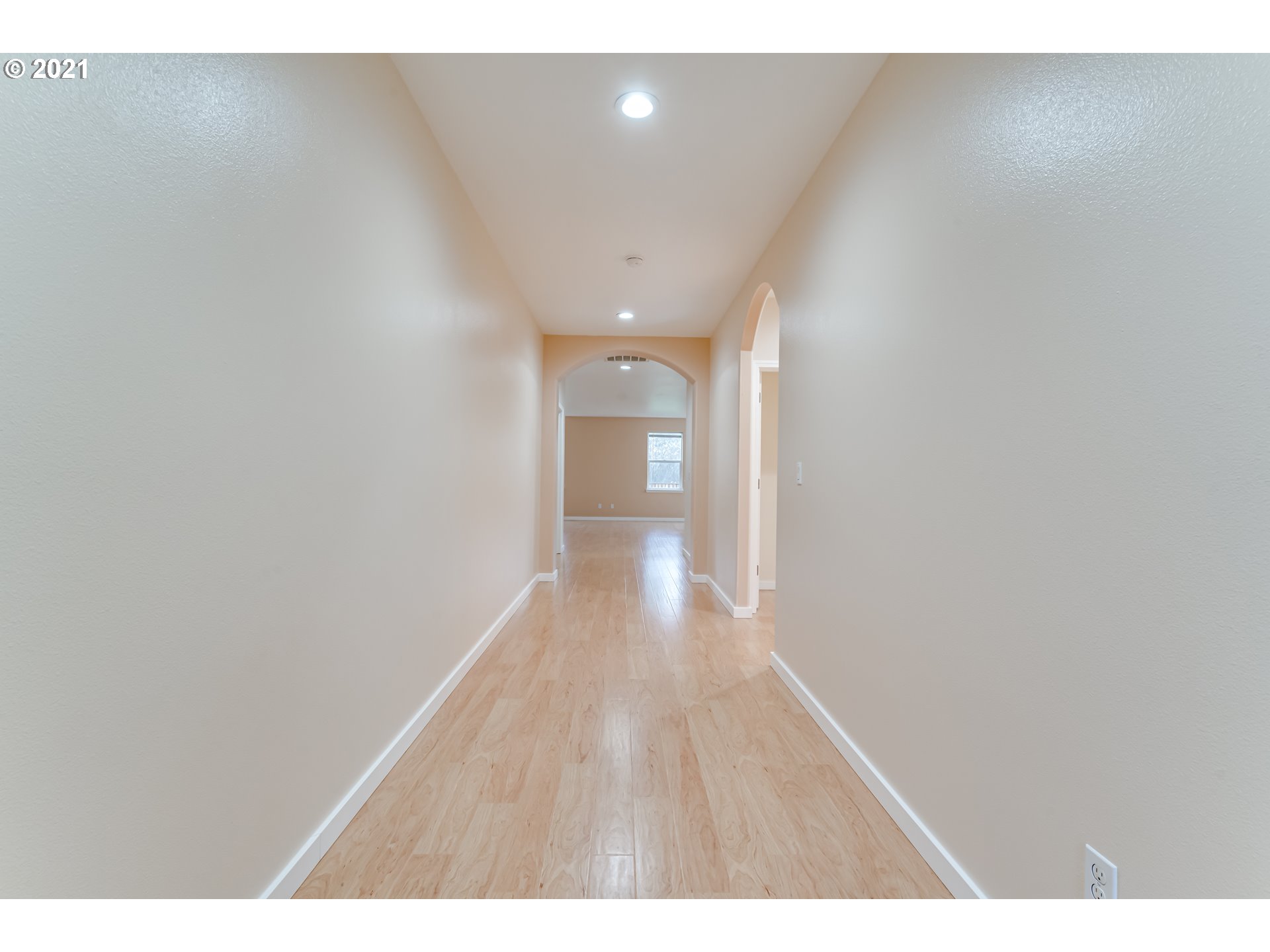 5753 Orchid Lane Springfield, OR 97478 - Photo 7 of 32 Gallery Image 7