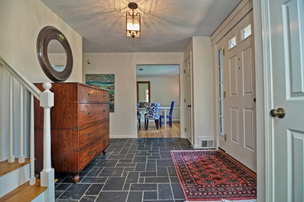 49 Sanderson Road Lexington, MA 02420 - Photo 7 of 28 Gallery Image 7