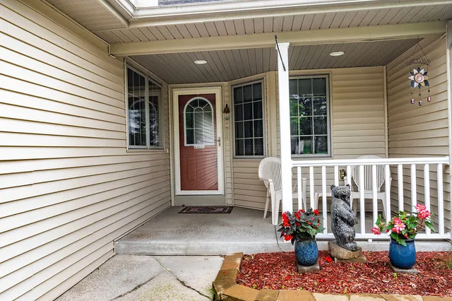 $299,900 | 3532 Levy Lane, La Crosse, WI 54601