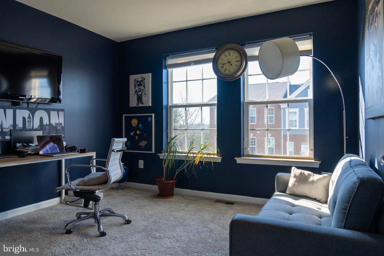 2917 Duvall Ridge Road, Unit 559 Hyattsville, MD 20785 - Photo 31 of 35