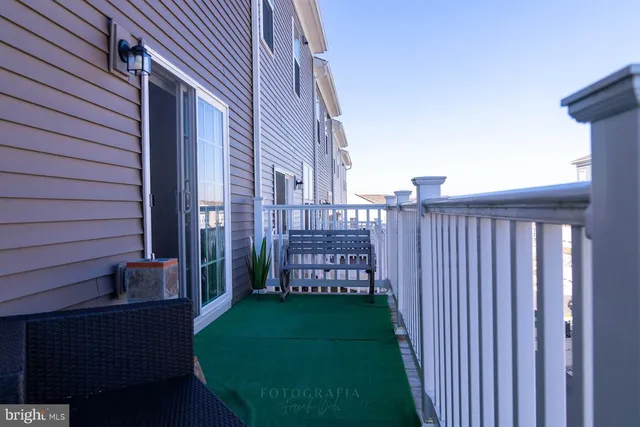 $450,000 | 2917 Duvall Ridge Road, Unit 559, Hyattsville, MD 20785