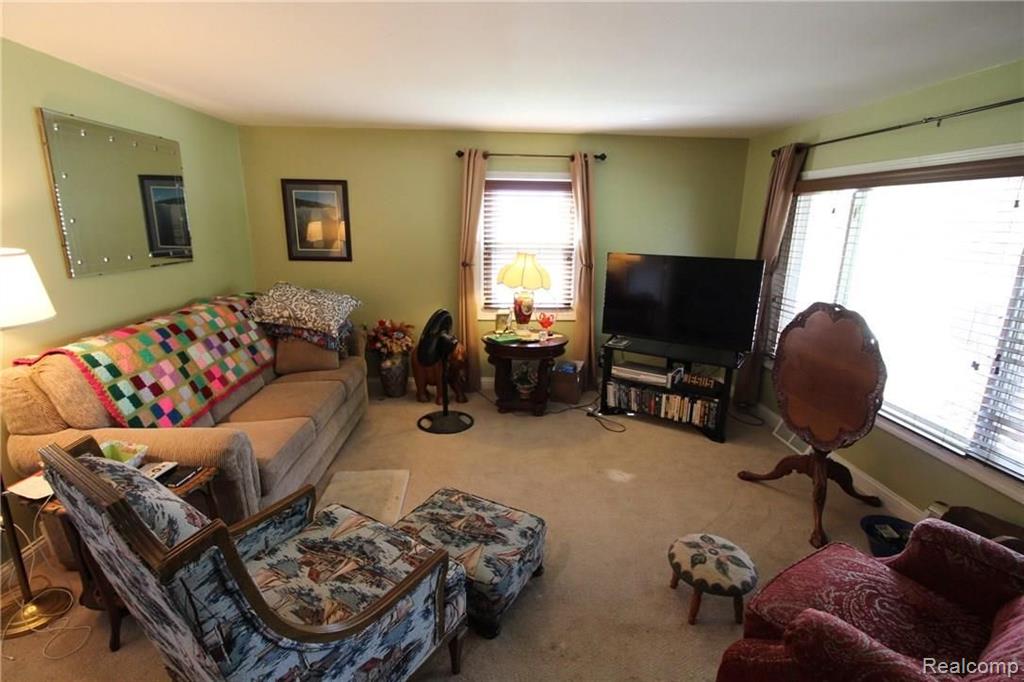 2912 Daley Road Lapeer, MI 48446 - Photo 12 of 32