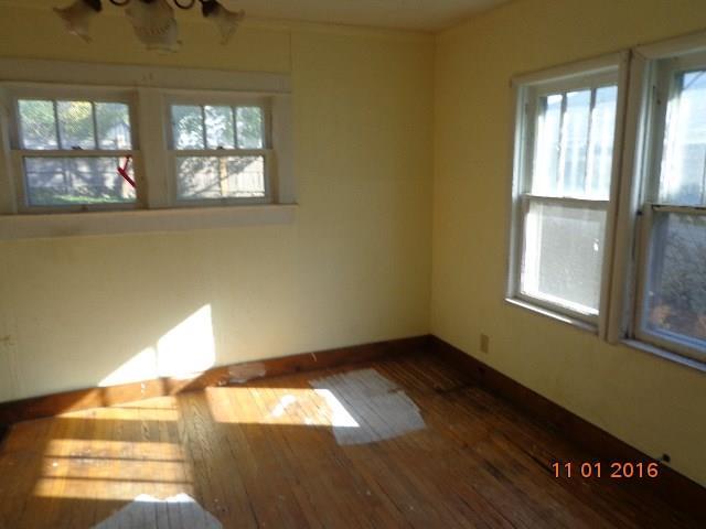 1318 Terrace Springfield Oh 45503 Springfield, OH 45503 - Photo 4 of 10 Gallery Image 4