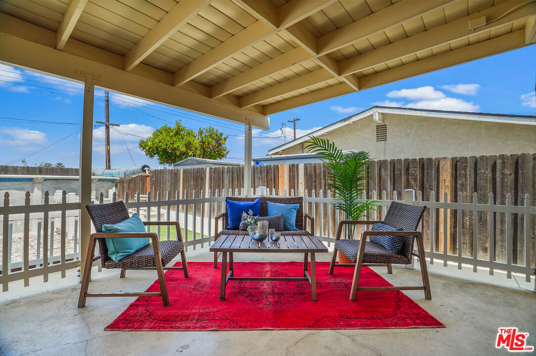 1043 Appleton Road Simi Valley, CA 93065 - Photo 31 of 53