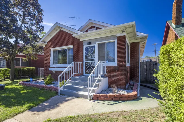 $249,900 | 314 Cleveland Street, Gary, IN 46404