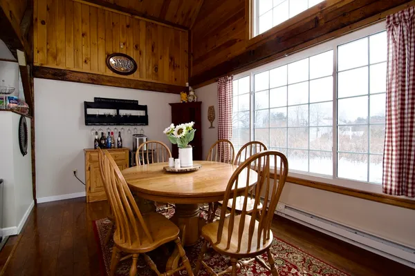 $469,900 | 440 Chauncey Walker Street, Belchertown, MA 01007