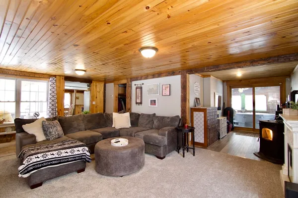 $469,900 | 440 Chauncey Walker Street, Belchertown, MA 01007