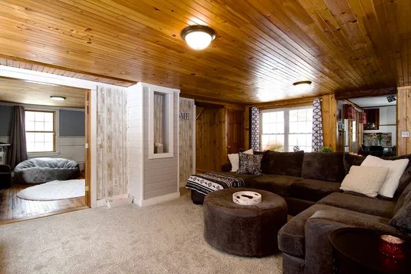 $469,900 | 440 Chauncey Walker Street, Belchertown, MA 01007