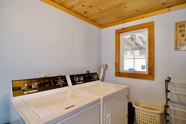 $469,900 | 440 Chauncey Walker Street, Belchertown, MA 01007