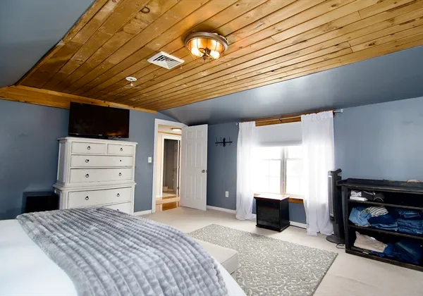 $469,900 | 440 Chauncey Walker Street, Belchertown, MA 01007