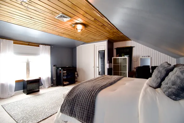 $469,900 | 440 Chauncey Walker Street, Belchertown, MA 01007