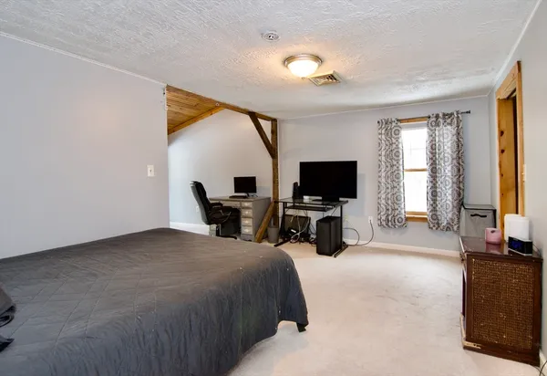 $469,900 | 440 Chauncey Walker Street, Belchertown, MA 01007